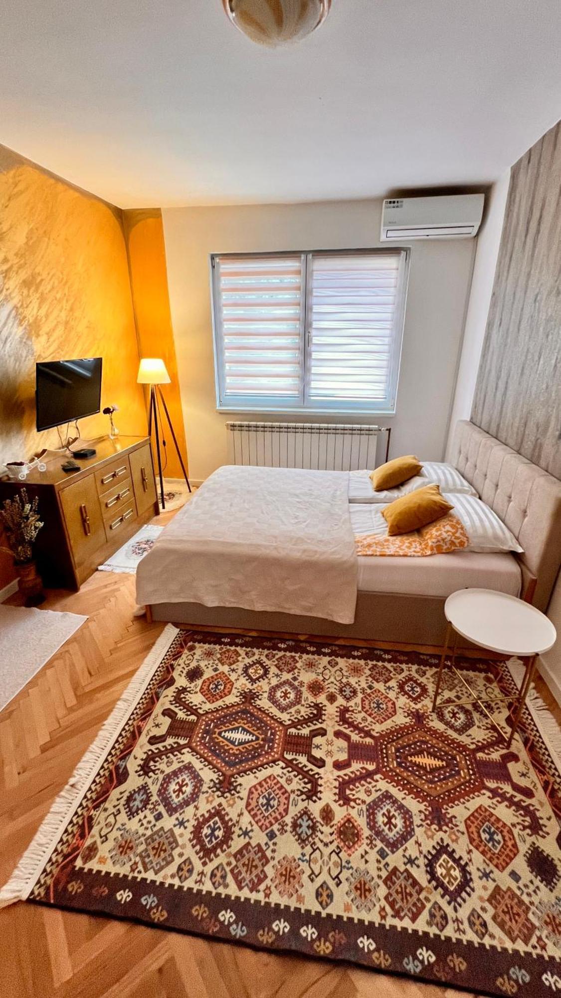 Guest House Bosnian House Hrasnica Exterior foto